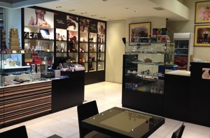 LCC &Chi;&alpha;&lambda;ά&nu;&delta;&rho;&iota;